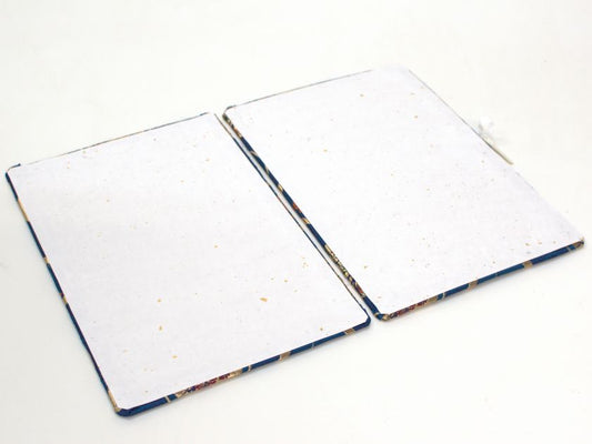 Book Folder 04