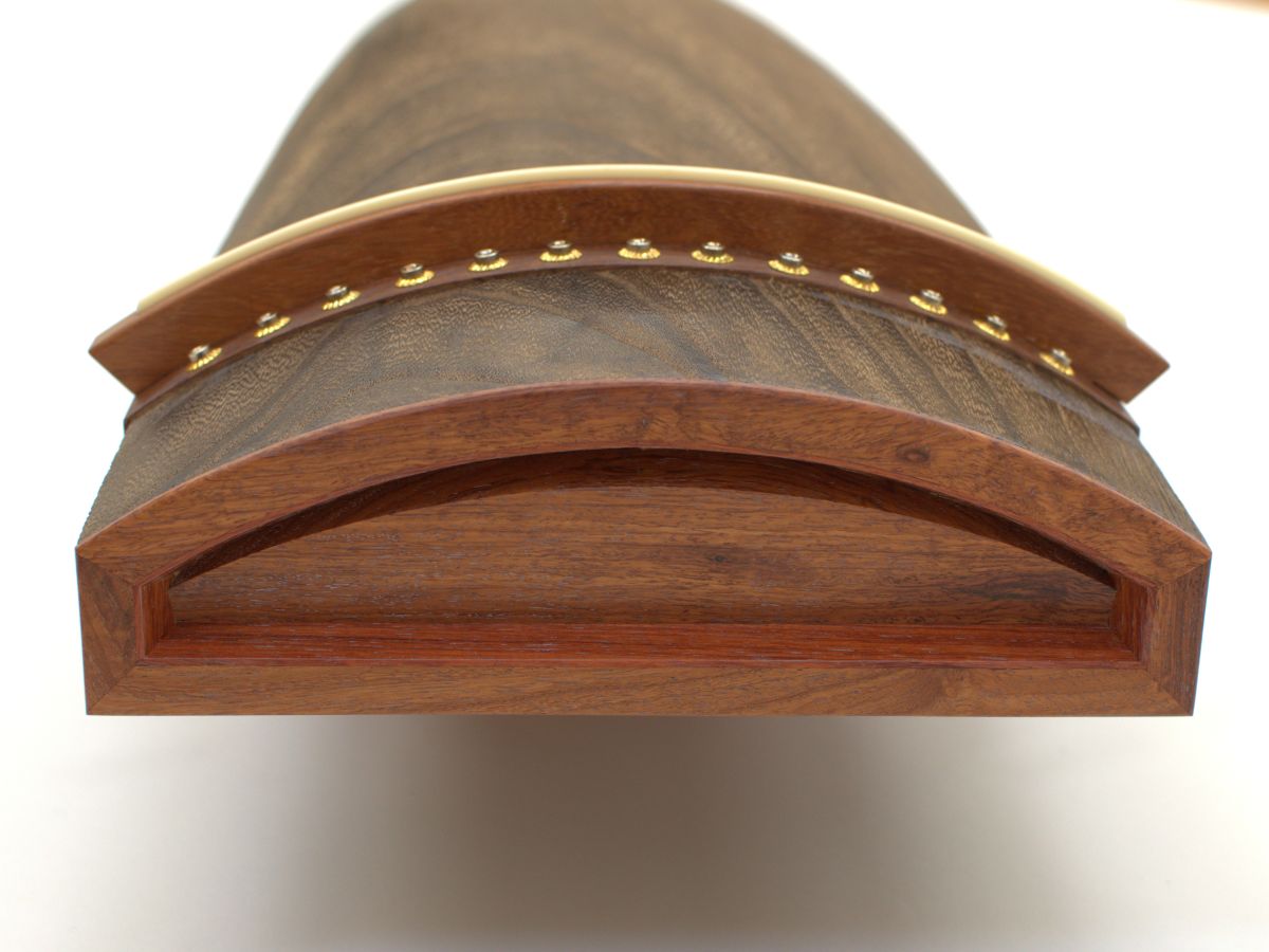 Koto 10 (Pterocarpus Macrocarpus, Beta)