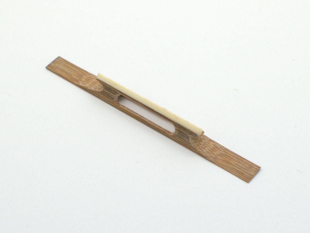 Bamboo Shamisen Koma with Half Shari