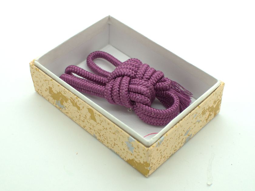 Shamisen Silk Neo (Nagauta/Minyo) & Do String Set No.29 Red Wisteria