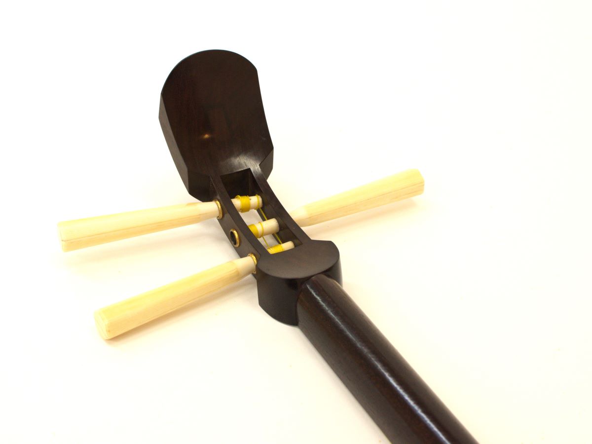 *Used* Honjiuta Shamisen 02 (Red Sanders)