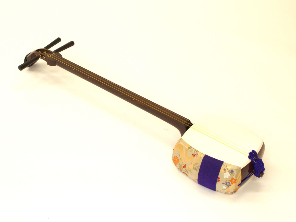 ＊中古＊民謡三味線 02（紫檀・二寸詰）